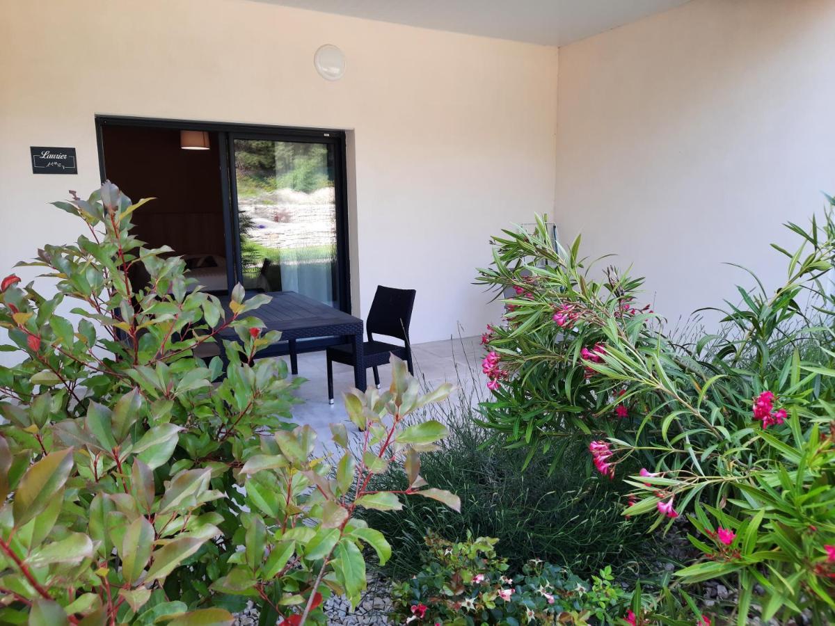 Aparthotel Le Logis de Bérianne Les Tourrettes Esterno foto